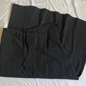 Mid-Maxi pinstripe skirt